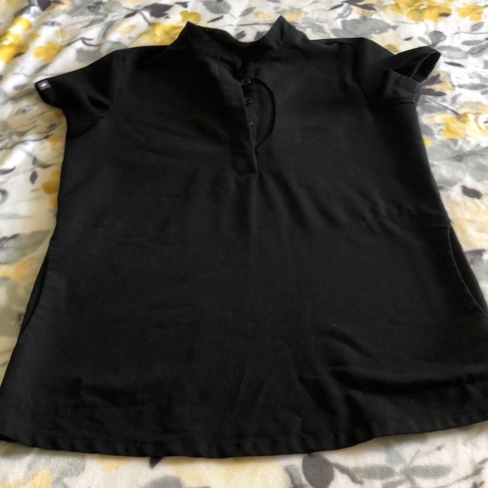 FIGS scrub top